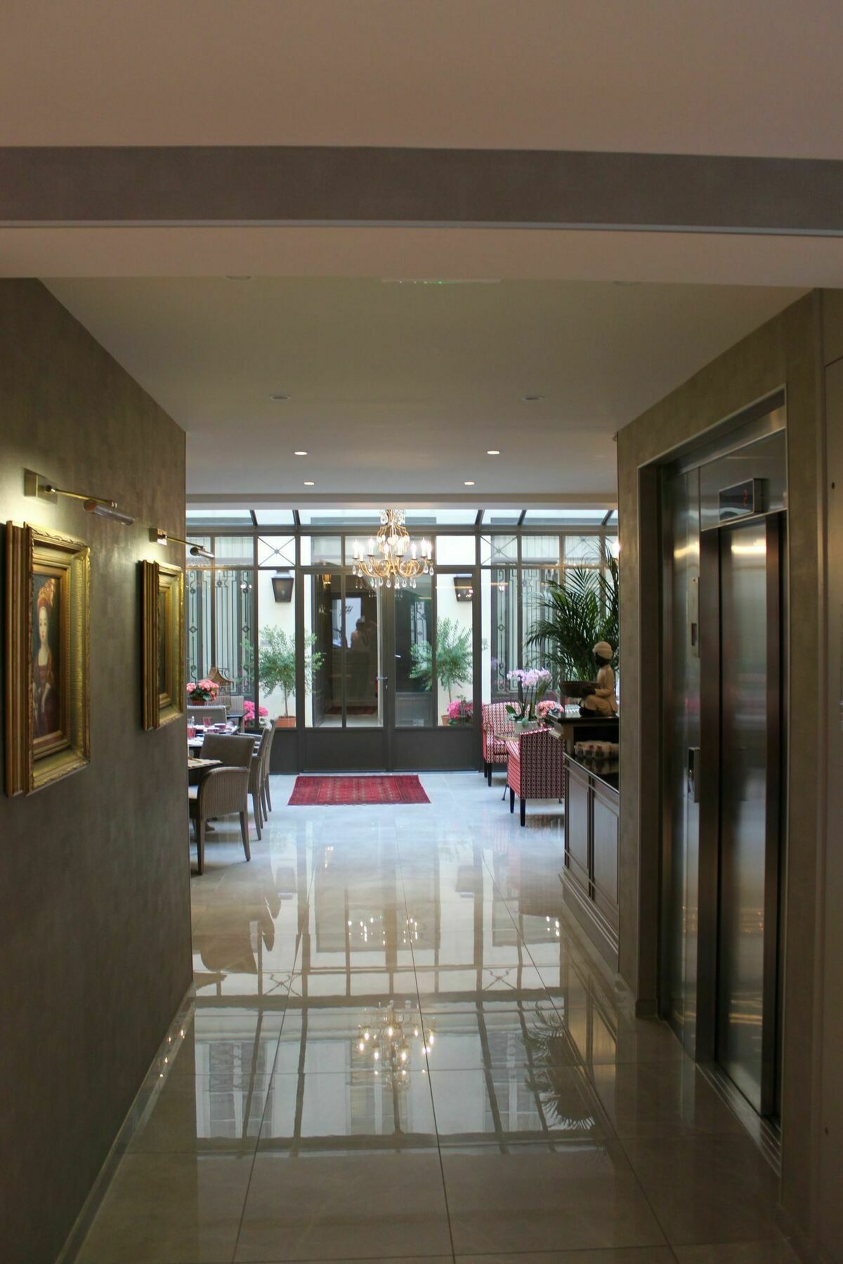Hotel My In Parigi